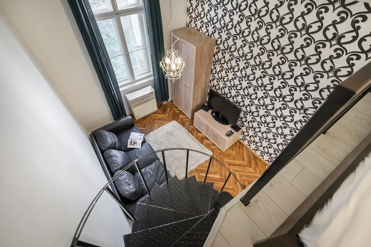 Robinia Downtown Apartment Budapest