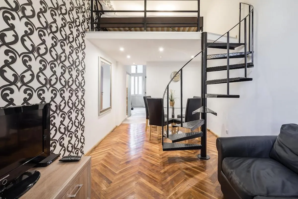 Robinia Downtown Apartment Budapest