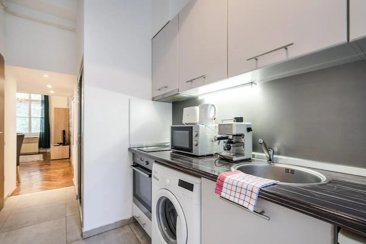 Robinia Downtown Apartment Boedapest Hongarije